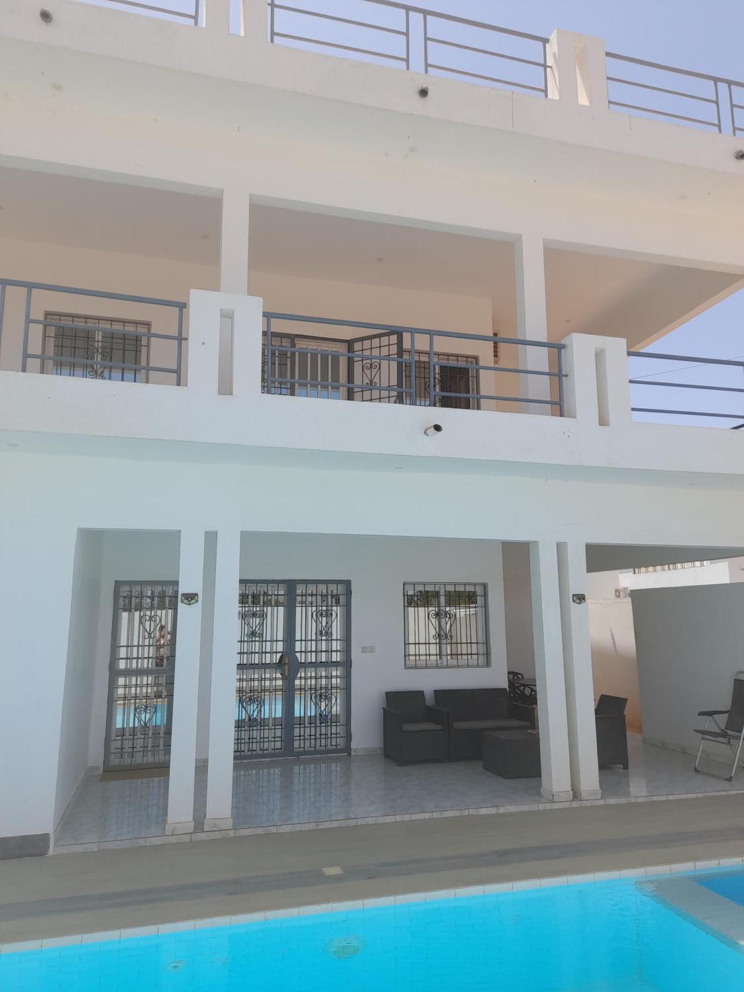 Maison D Hote La Dore Du Senegal Bas-De - Villa Сомоне Екстериор снимка